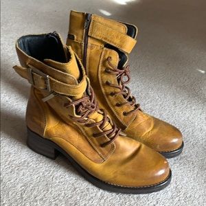 Taos Crave Boots size 41